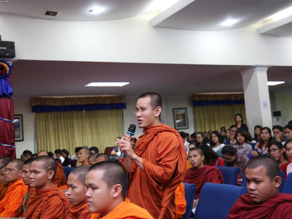 សារៈសំខាន់នៃការវាយតម្លៃក្នុងស្ថានភាពសង្គម